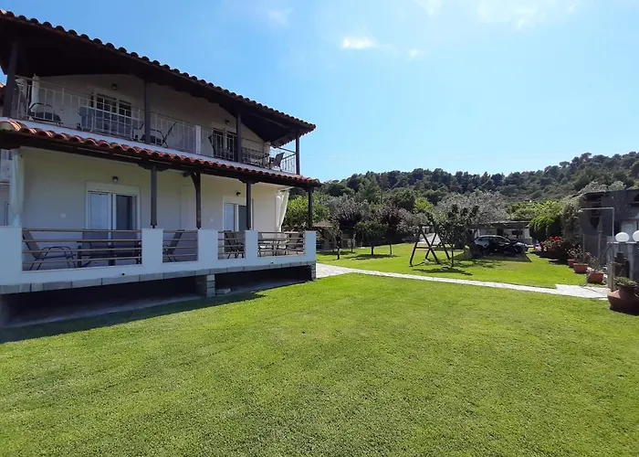 Latoura Studios